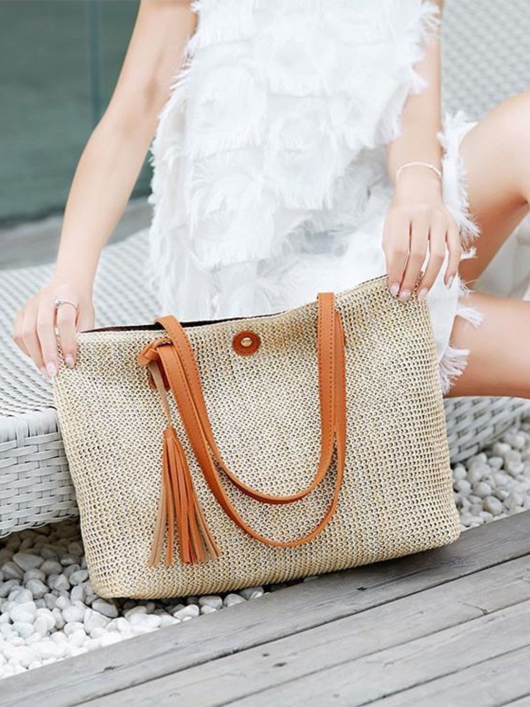 Tassel - Detail Woven Shoulder Bag – Elegant & Functional - in Camel | Arvea Bags