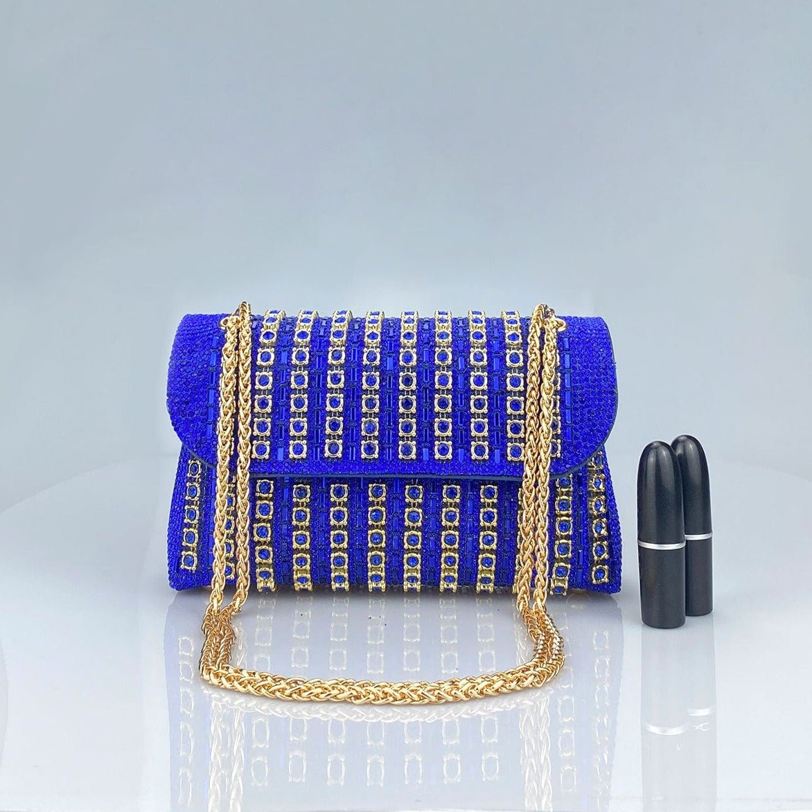 Aeris | Luxury Turquoise Crystal Evening Bag – Bold & Elegant Statement Piece - in Blue | Arvea Bags