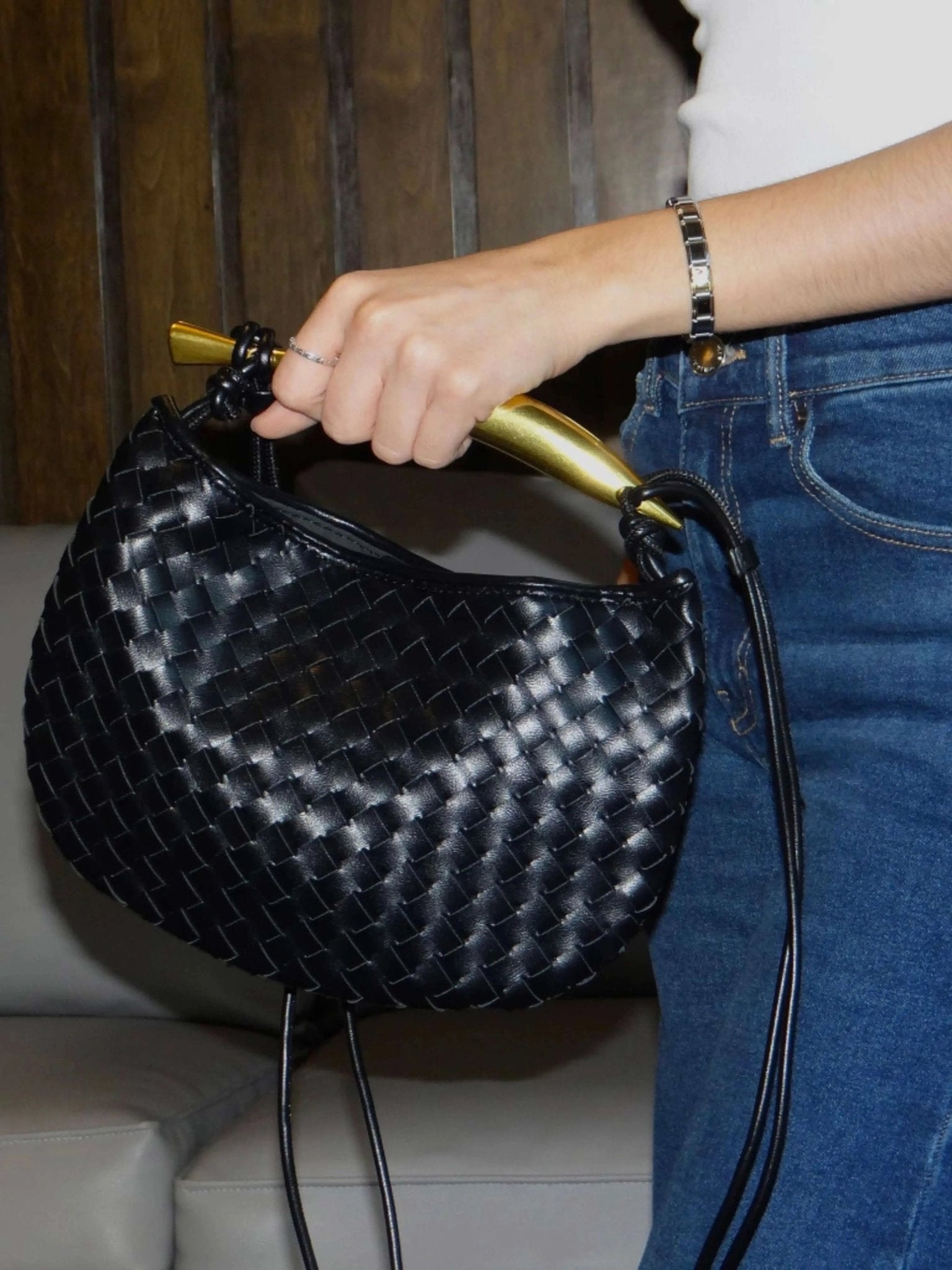Amara Woven Leather Handbag – Sculptural Handle Designer - Inspired Bag - in Brown | Arvea Bags