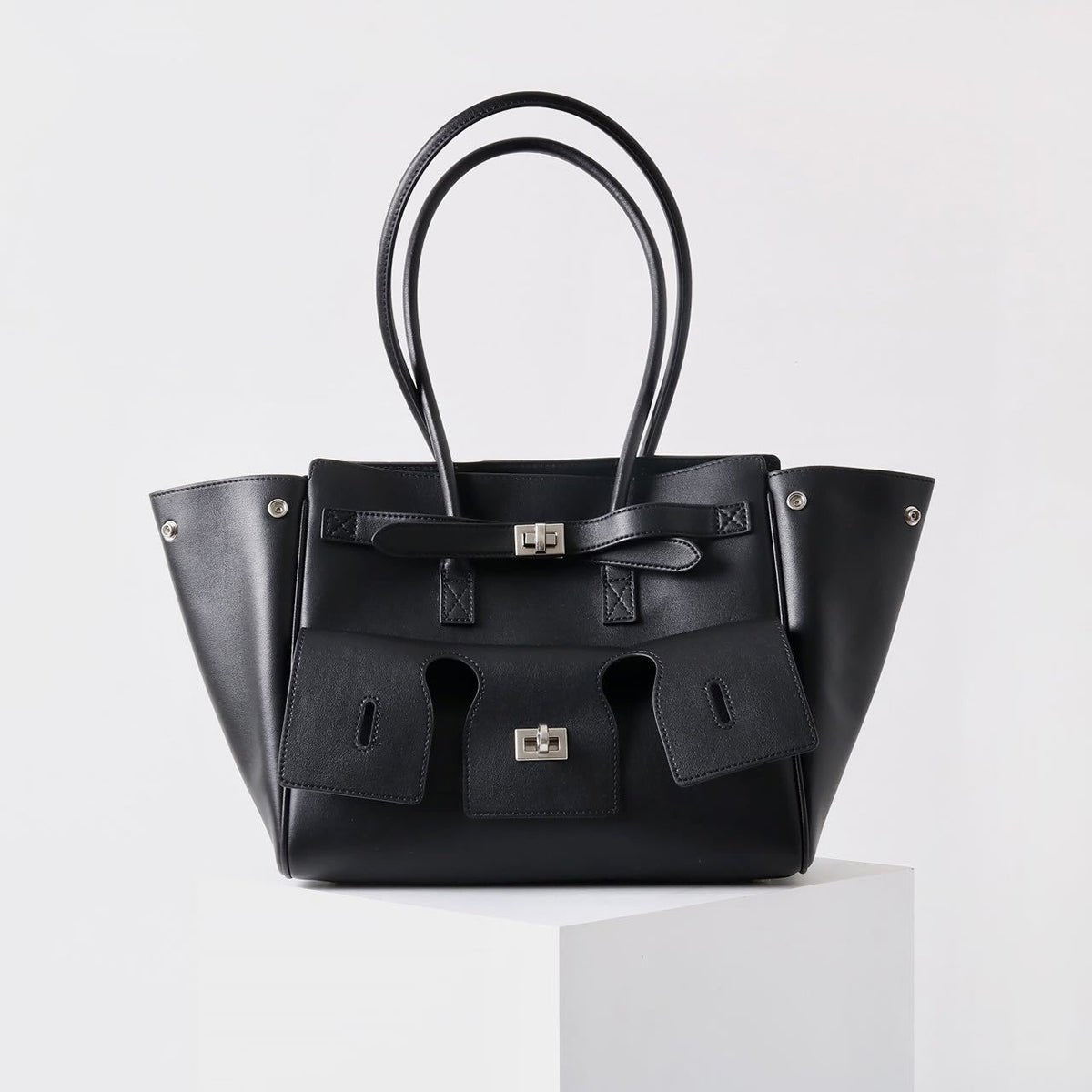 Amelia | Black Leather Handbag – Sophisticated & Stylish - in Black | Arvea Bags