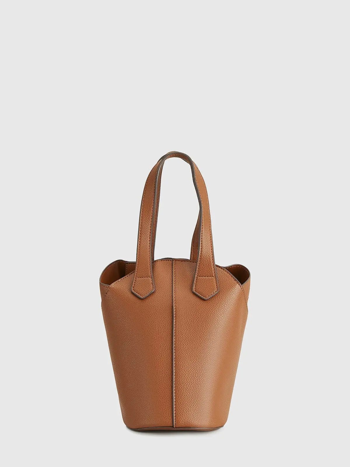 Aria | Classic Tan Leather Bucket Bag – Effortless Sophistication - in Beige | Arvea Bags