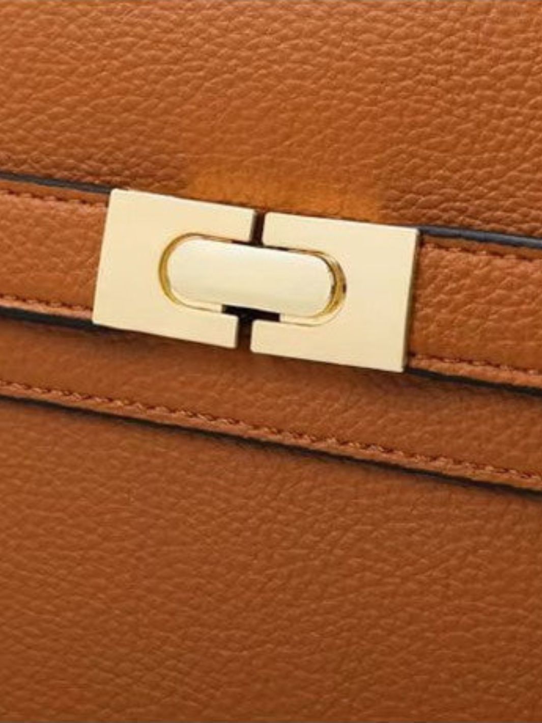 Aurora Signature Trapeze Bag – Structured Handbag with Turn - Lock Closure - in Camel | Arvea Bags