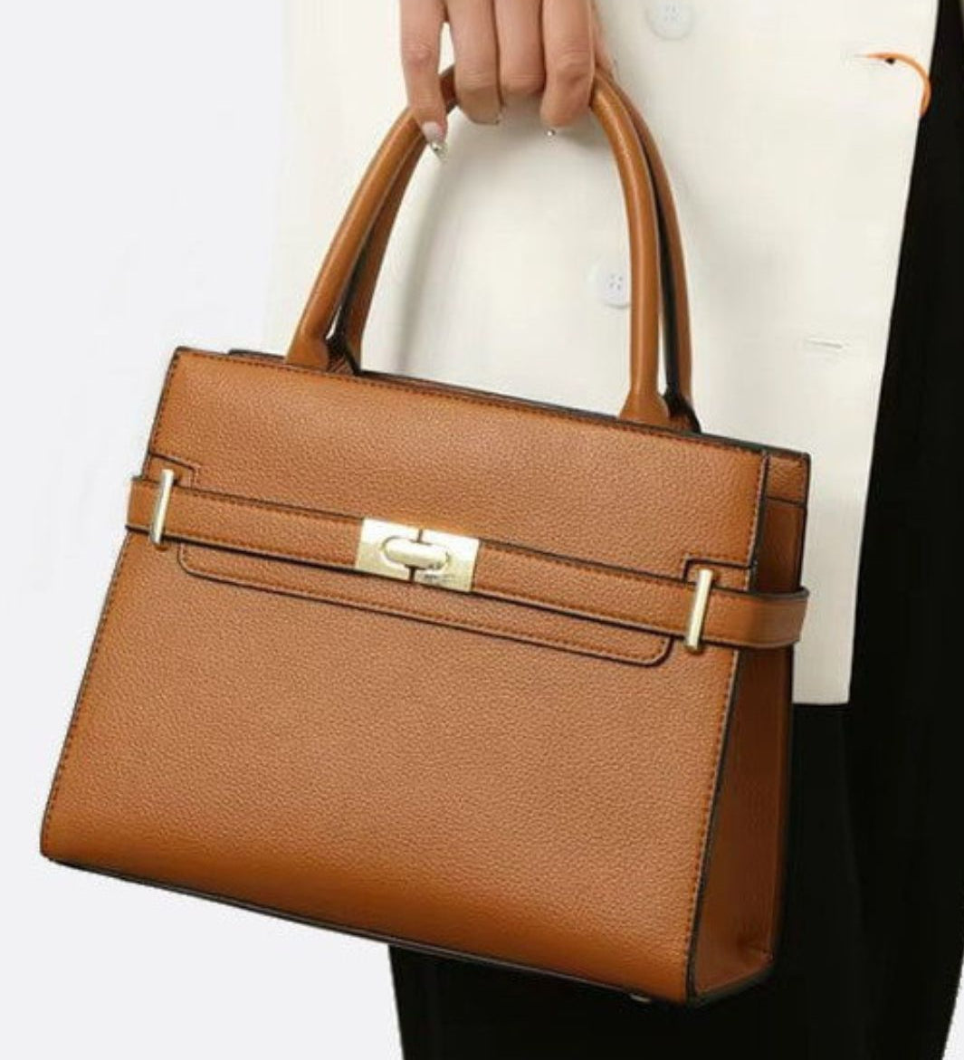 Aurora Signature Trapeze Bag – Structured Handbag with Turn - Lock Closure - in Camel | Arvea Bags