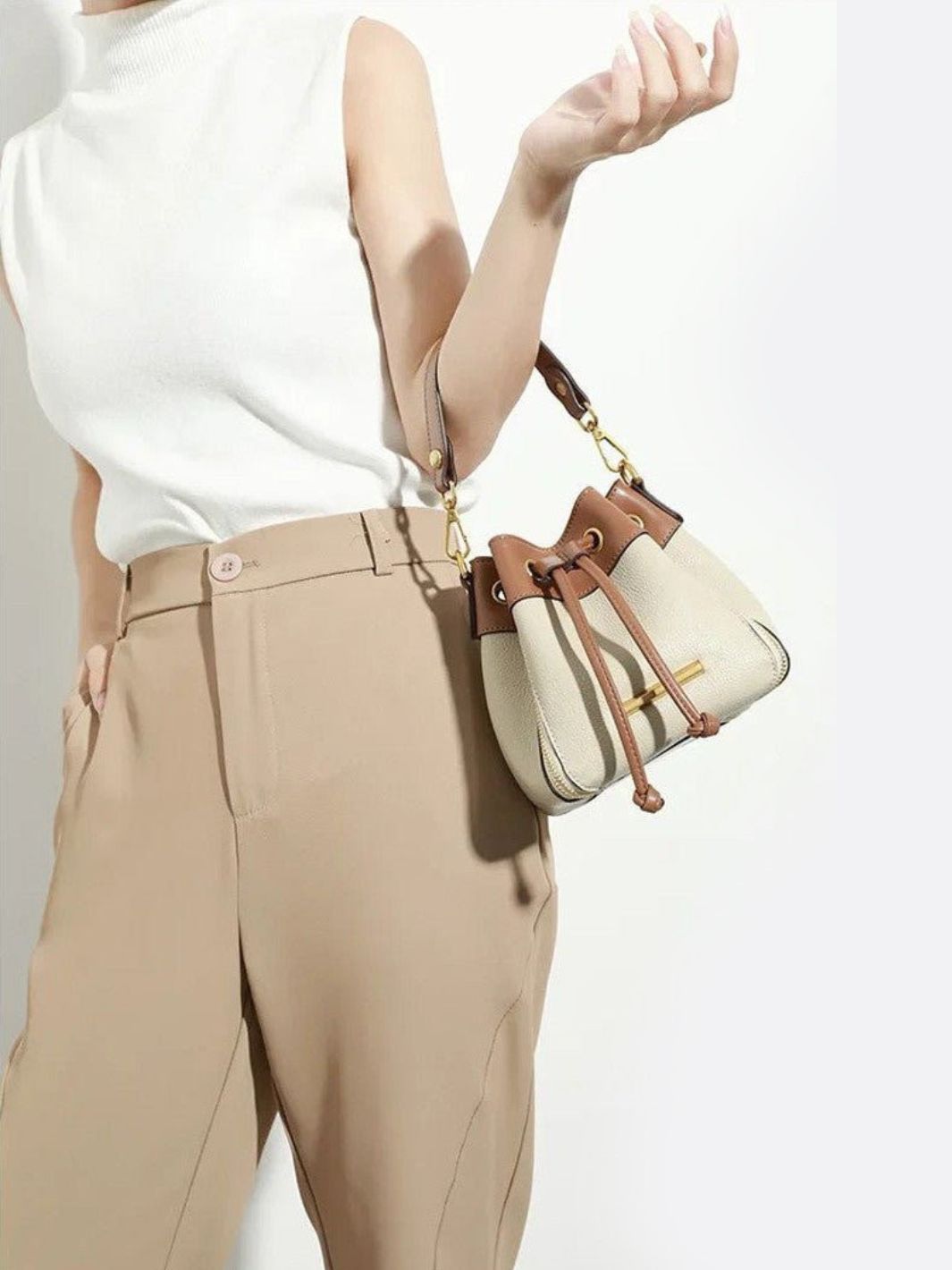 Beige & Brown Drawstring Bucket Bag – Two - Tone Faux Leather Handbag - in Beige | Arvea Bags