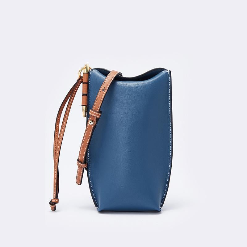 Briselle | Leather Crossbody Bag – Elegant Simplicity & Modern Charm - in Blue | Arvea Bags