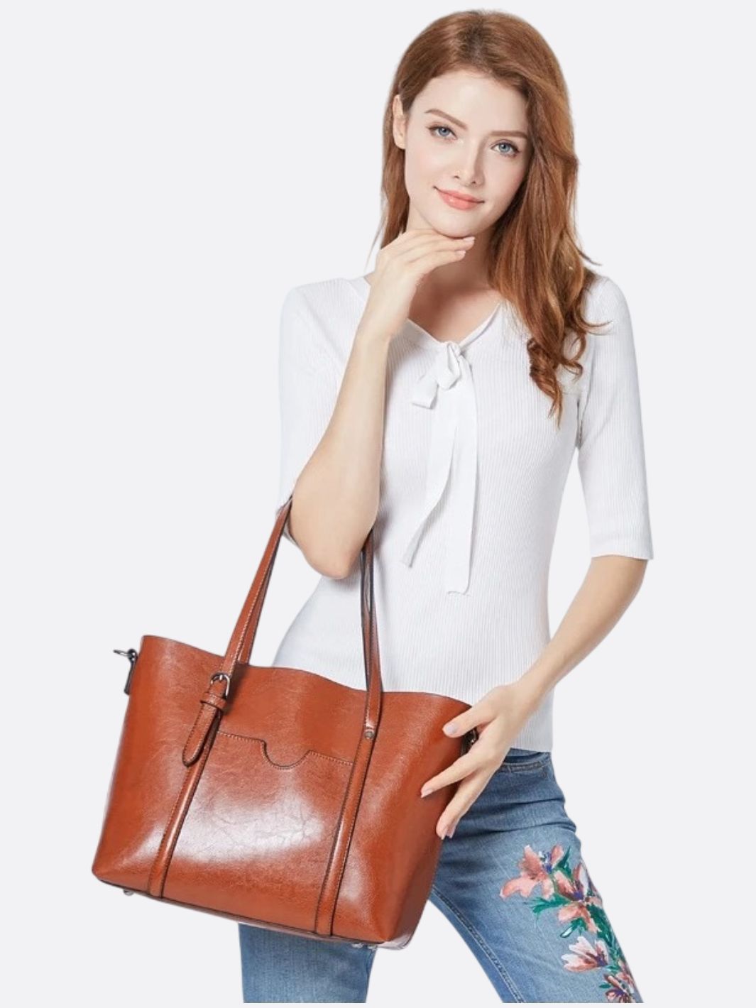 Brown Leather Tote Bag – Classic Elegance Meets Everyday Practicality - in Camel | Arvea Bags