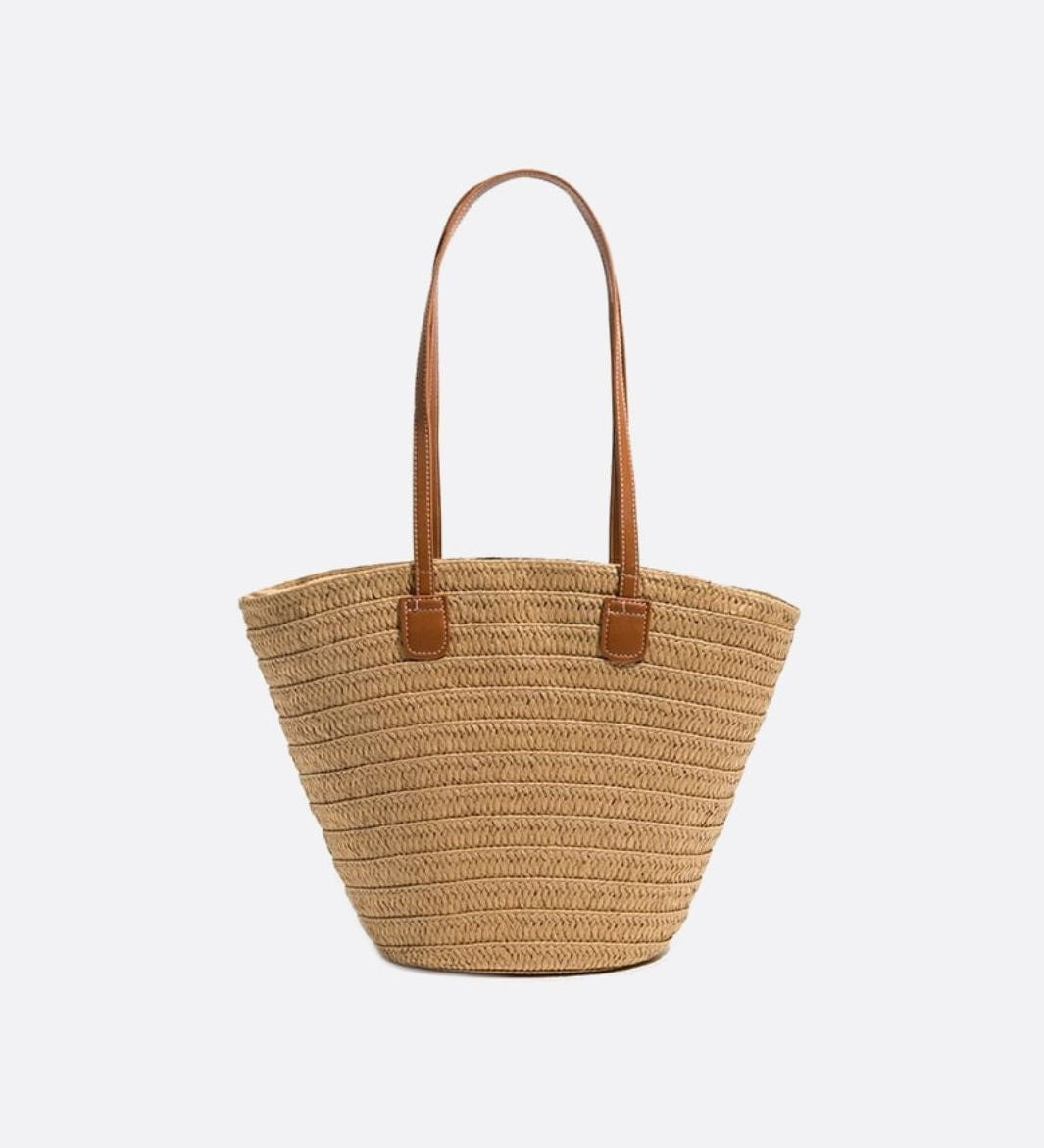 Capri Classic Straw Tote – Woven Handbag - in Light Brown | Arvea Bags