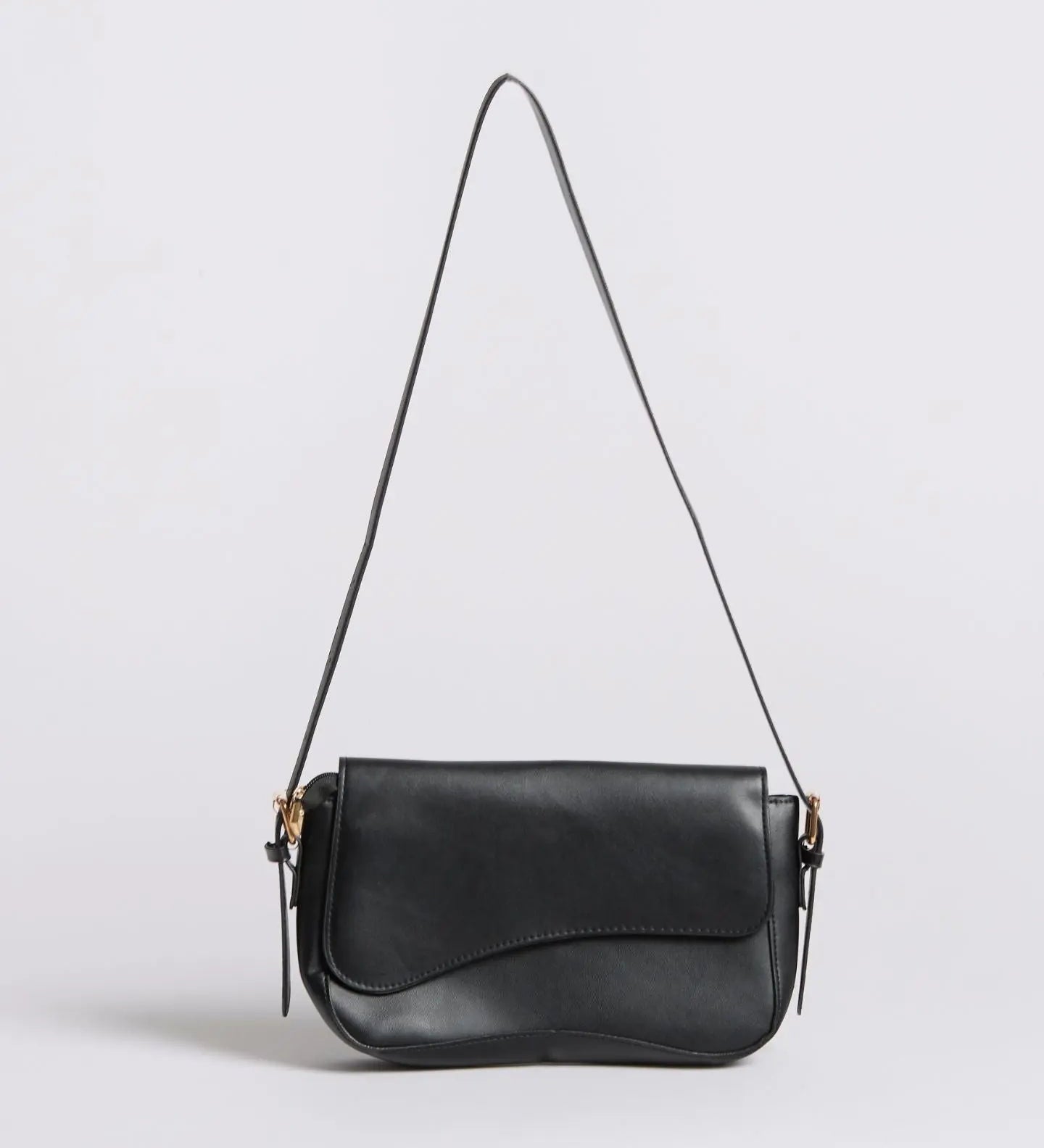 Celeste | Black Leather Shoulder Bag – Sleek & Modern - in Black | Arvea Bags