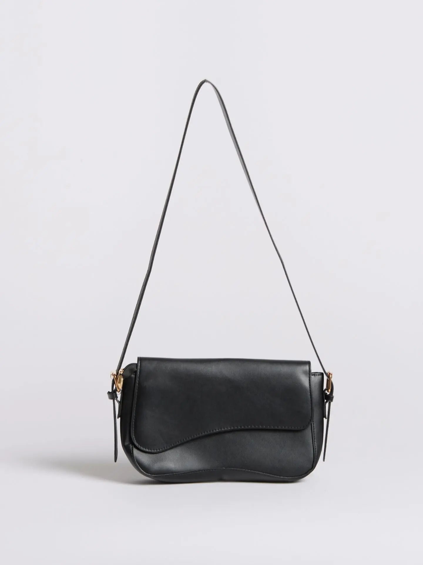 Celeste | Black Leather Shoulder Bag – Sleek & Modern - in Black | Arvea Bags