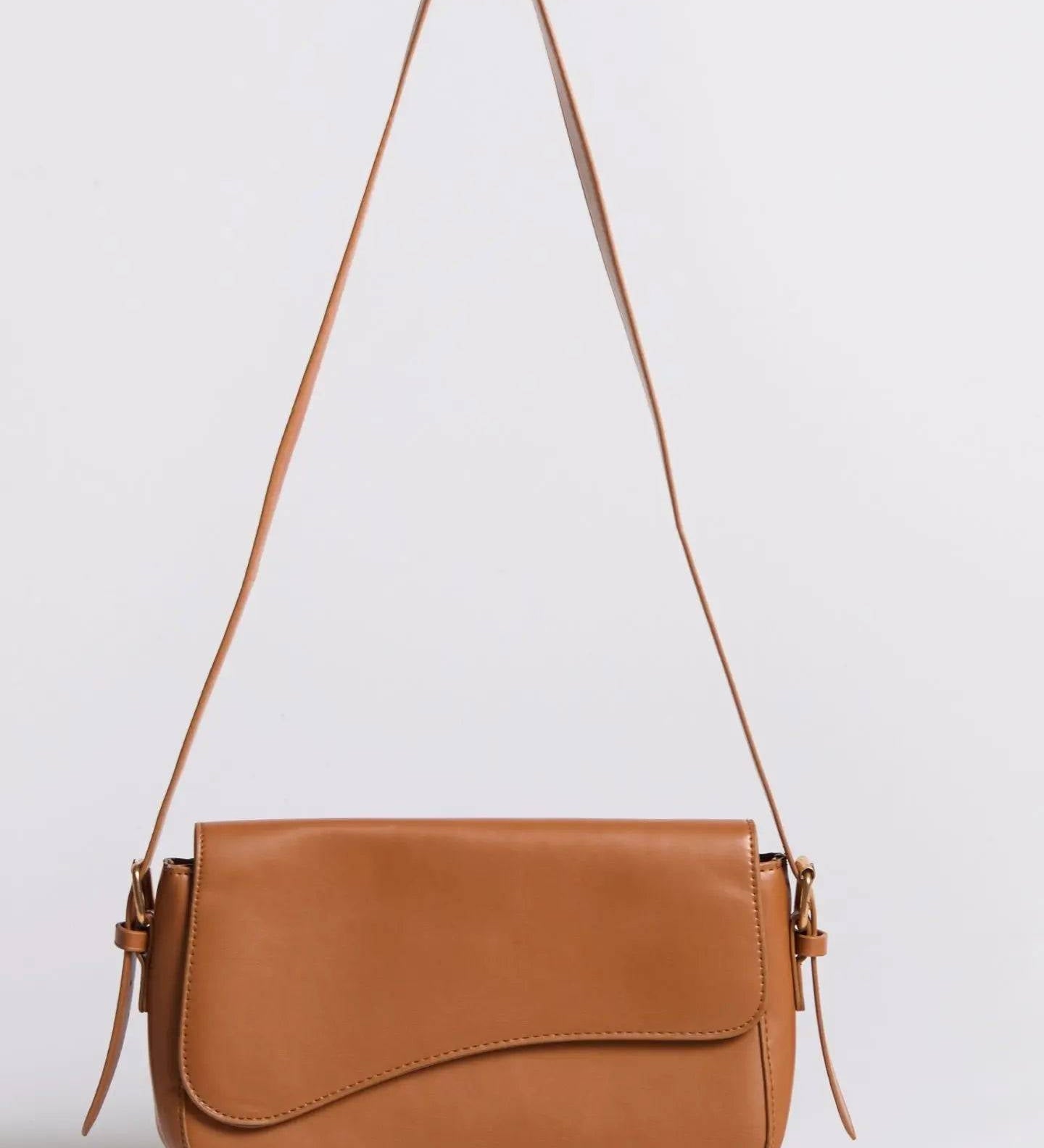 Celeste | Black Leather Shoulder Bag – Sleek & Modern - in Light Brown | Arvea Bags