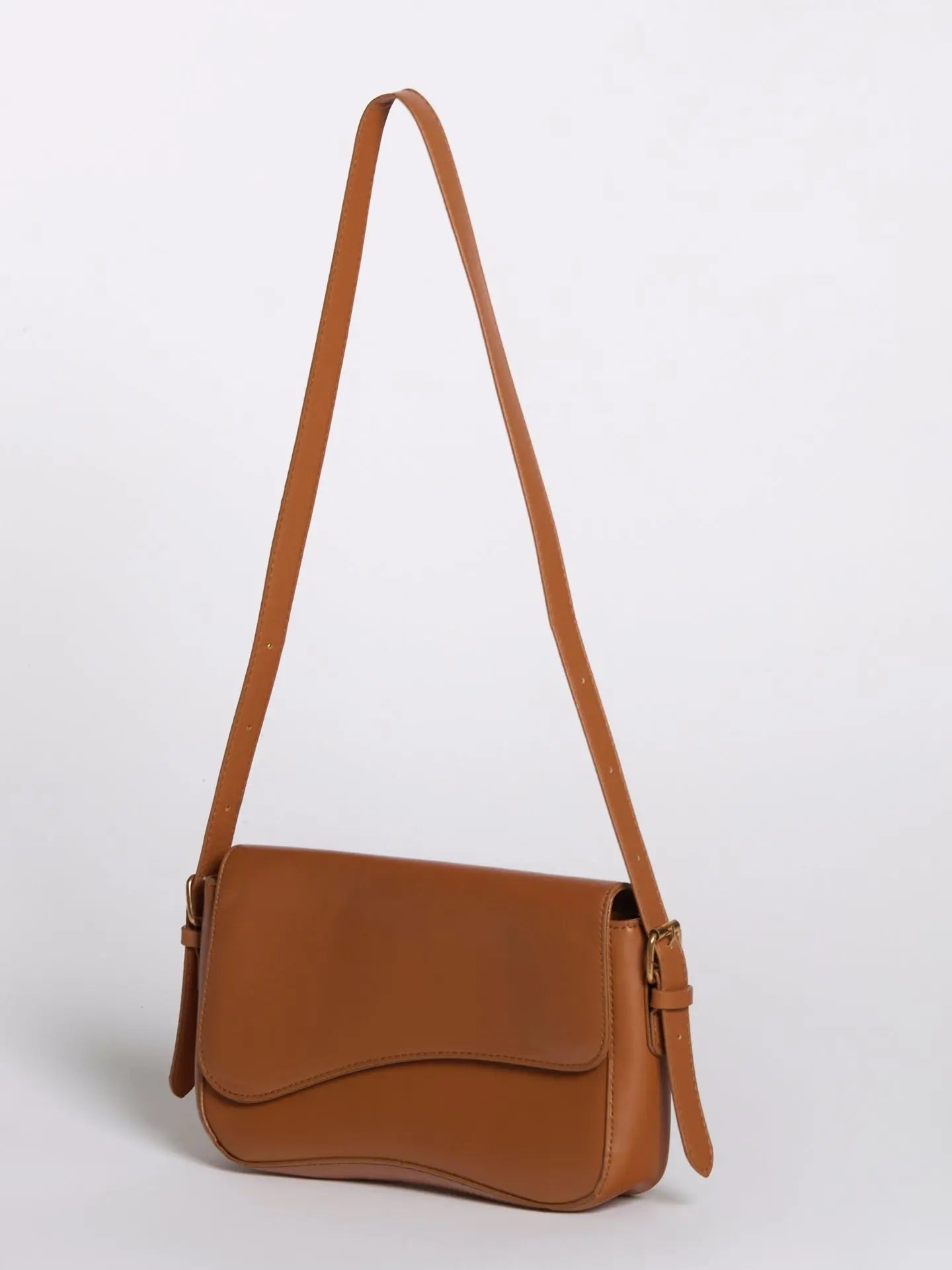 Celeste | Black Leather Shoulder Bag – Sleek & Modern - in Light Brown | Arvea Bags