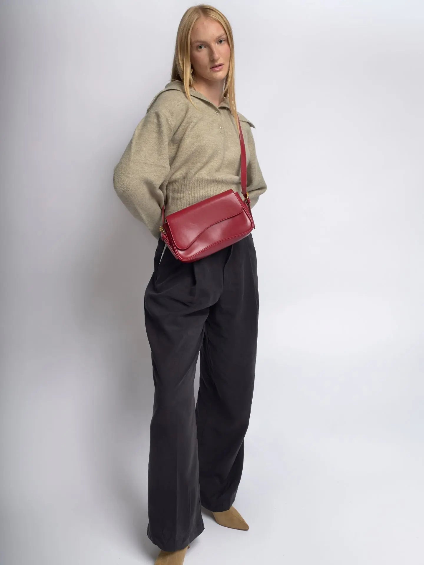 Celeste | Black Leather Shoulder Bag – Sleek & Modern - in Wine Red | Arvea Bags