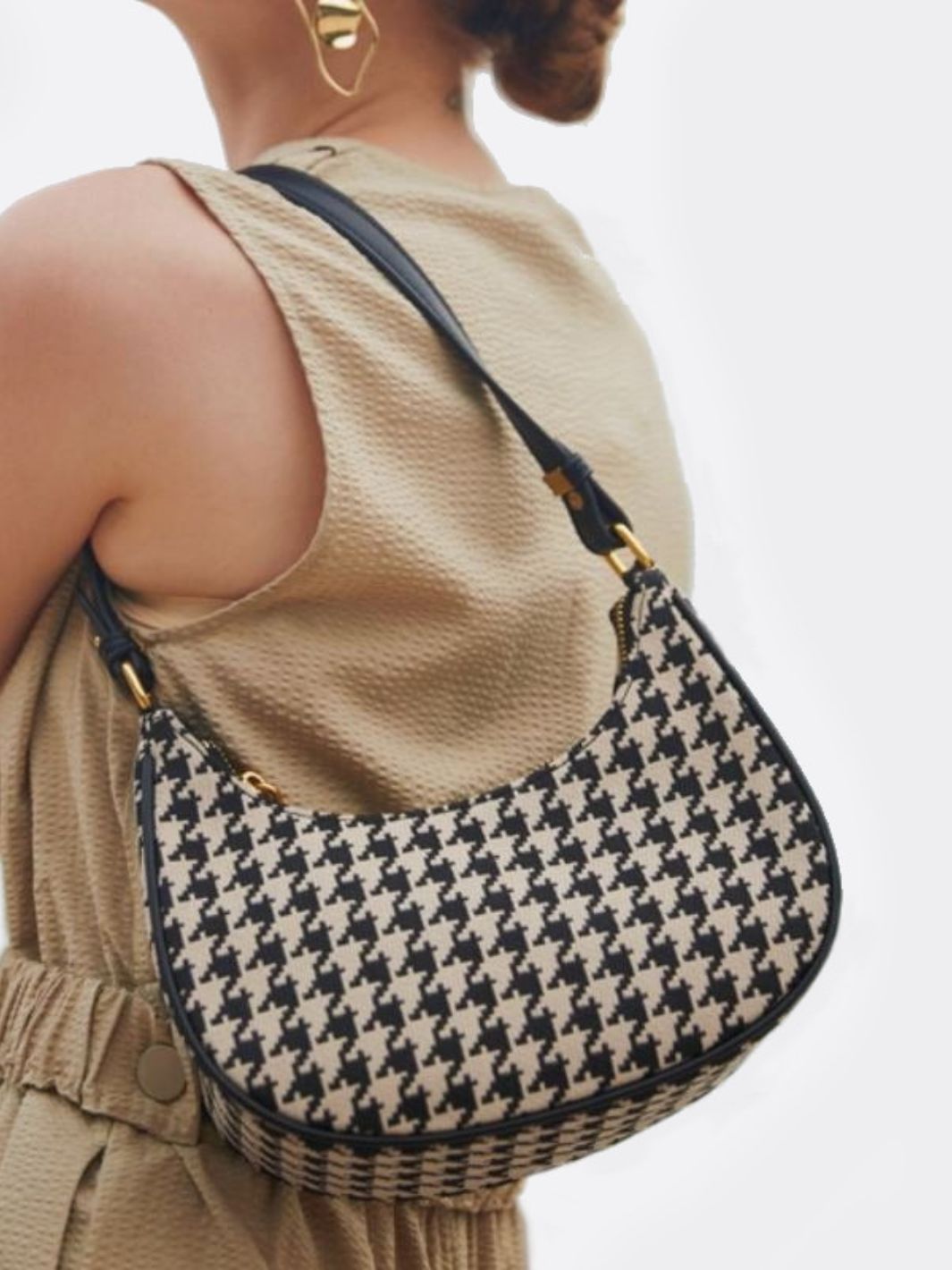 Clara Houndstooth Crescent Bag – Classic Shoulder Bag - in Black | Arvea Bags