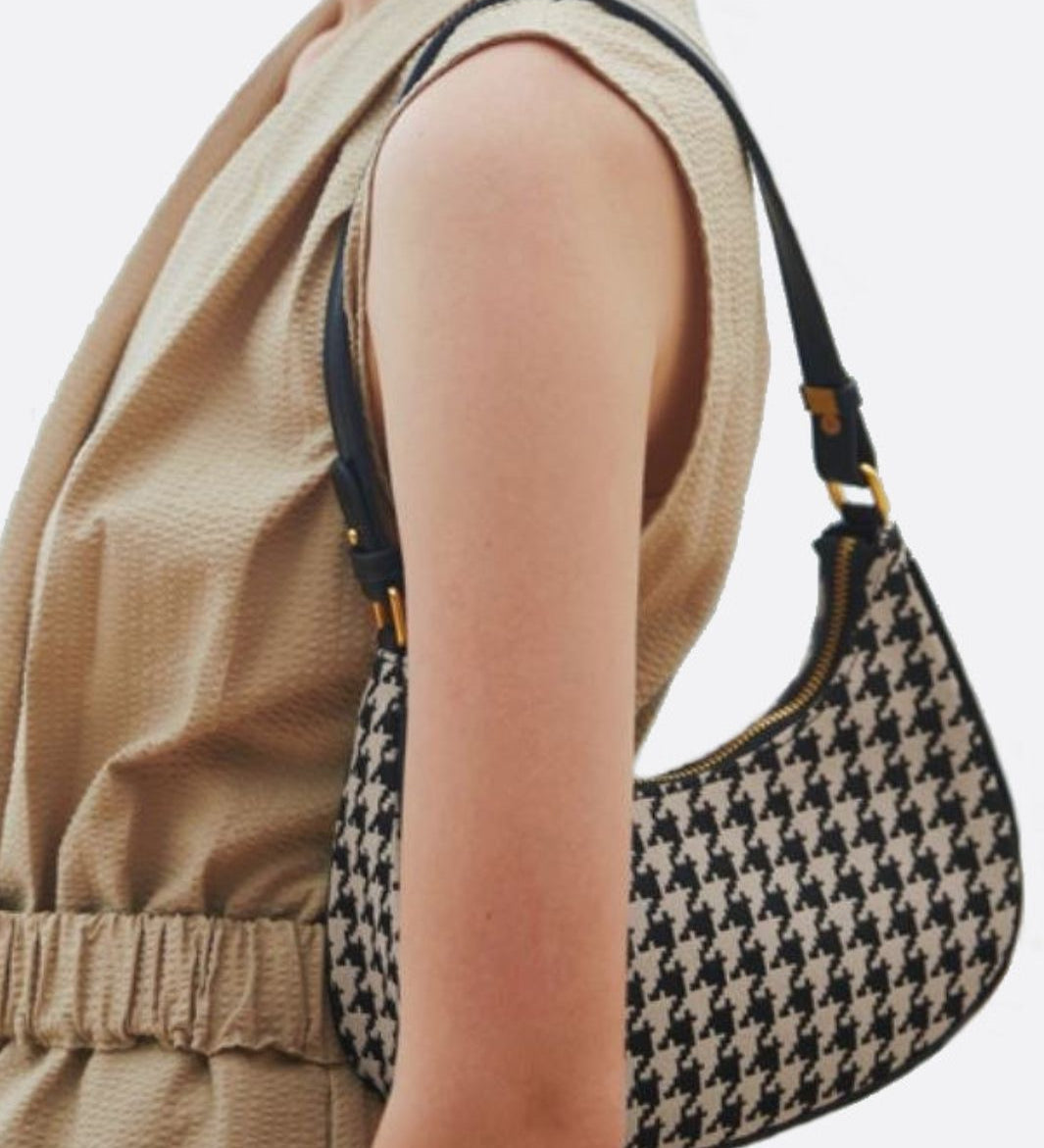 Clara Houndstooth Crescent Bag – Classic Shoulder Bag - in Black | Arvea Bags