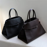 Corine | Black Buckle Leather Handbag – Sophisticated & Timeless - in Black | Arvea Bags