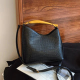Crocodile Pattern Top - Handle Bag – Elegant Crossbody and Shoulder Handbag - in Black | Arvea Bags
