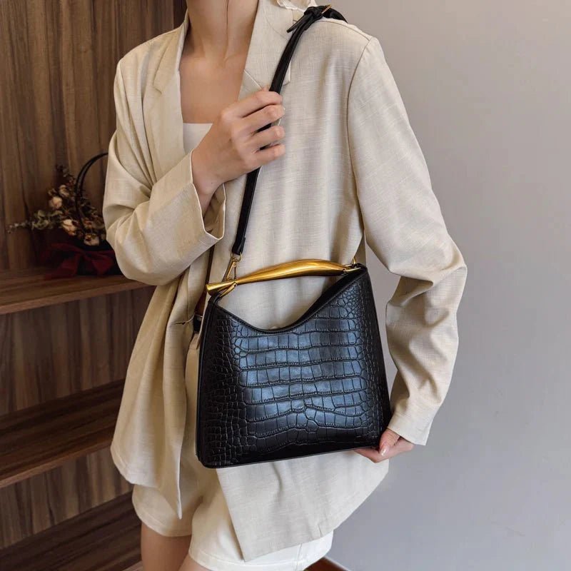 Crocodile Pattern Top - Handle Bag – Elegant Crossbody and Shoulder Handbag - in Black | Arvea Bags