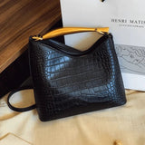 Crocodile Pattern Top - Handle Bag – Elegant Crossbody and Shoulder Handbag - in Black | Arvea Bags