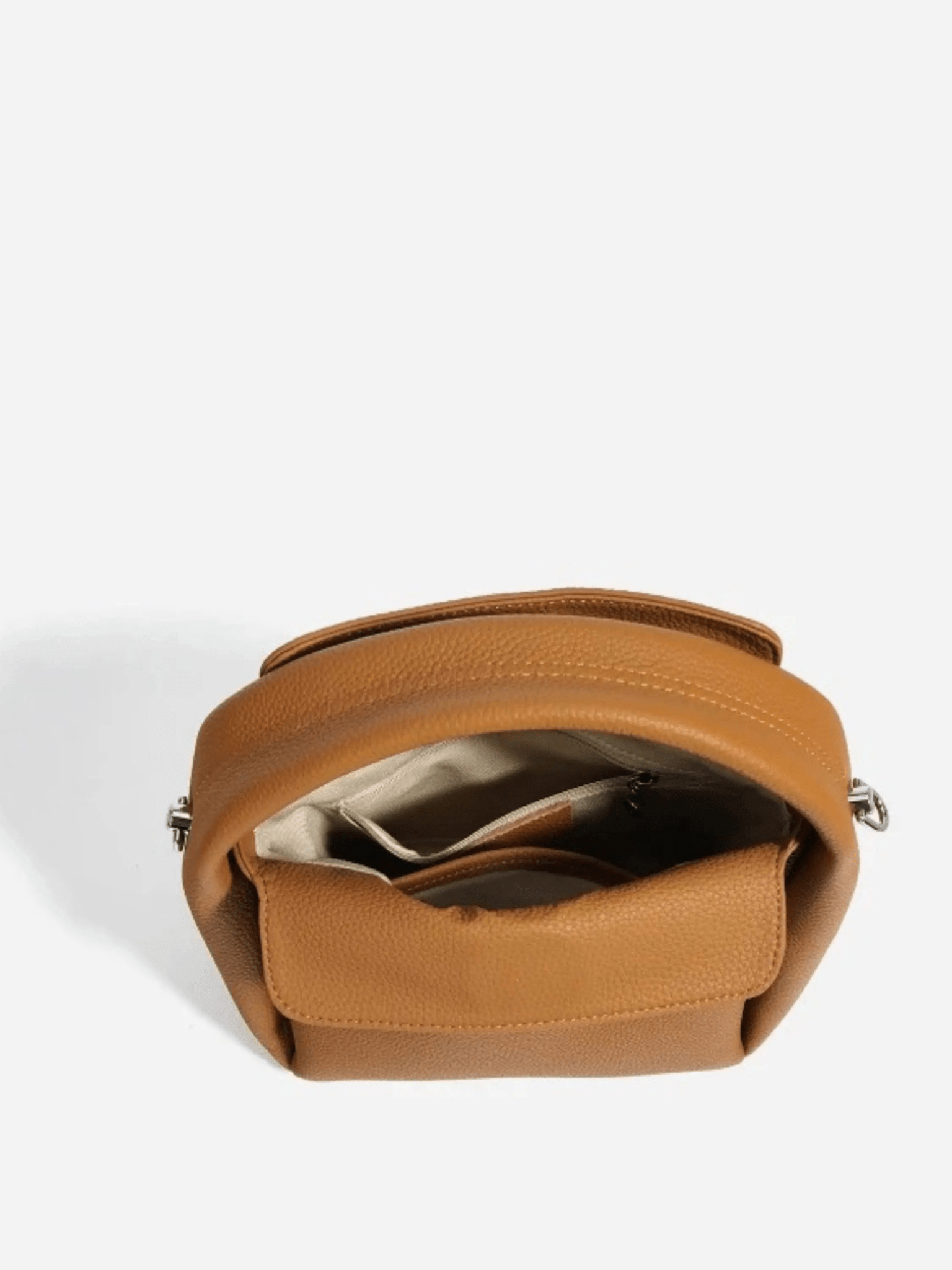 Elara | Soft Tan Leather Handbag – Elegant & Versatile - in Brown | Arvea Bags