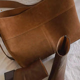 Elise | Luxe Suede Shoulder Bag – Effortless & Chic - in Brown | Arvea Bags