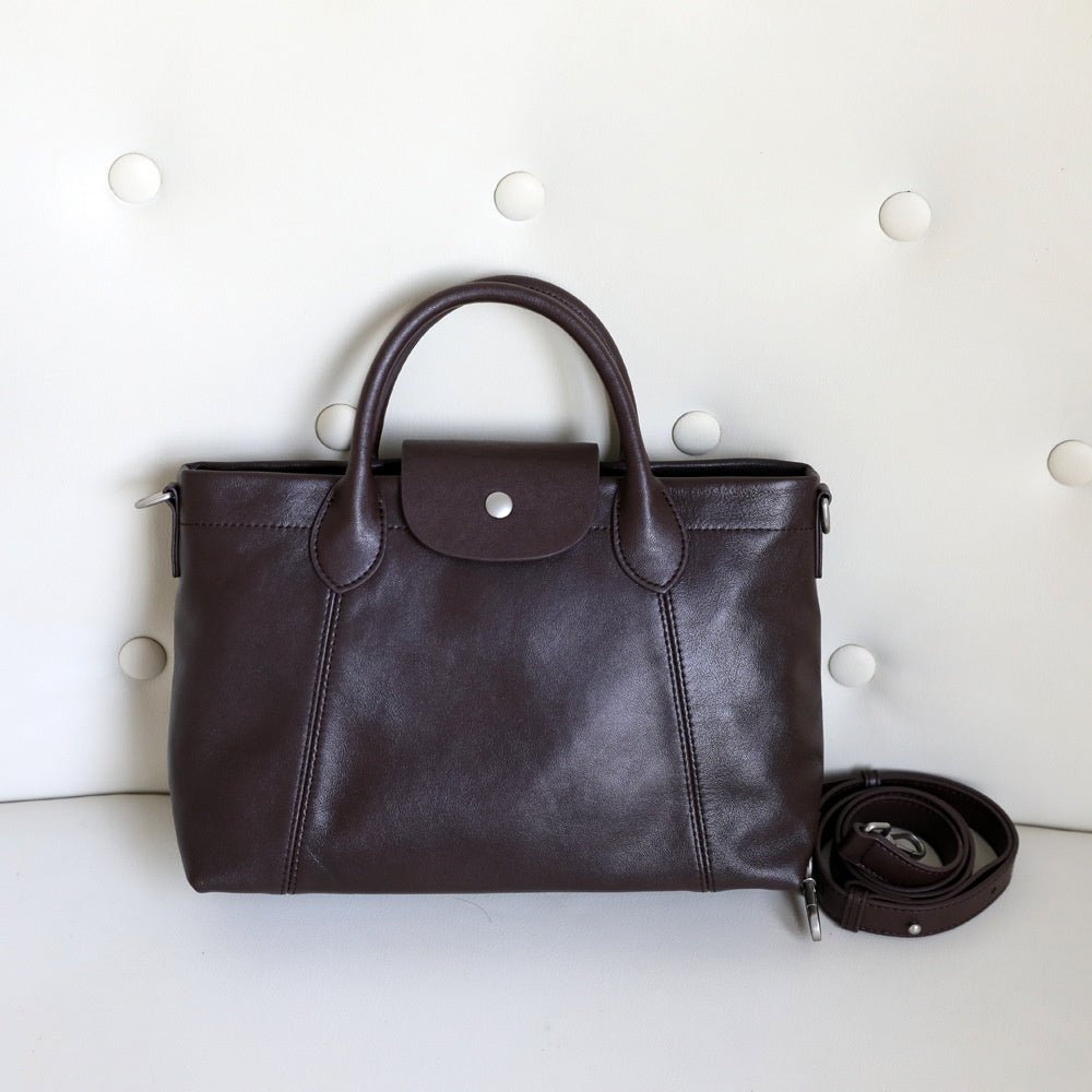 Evelyn | Brown Leather Tote Bag – Classic & Versatile - in Brown | Arvea Bags