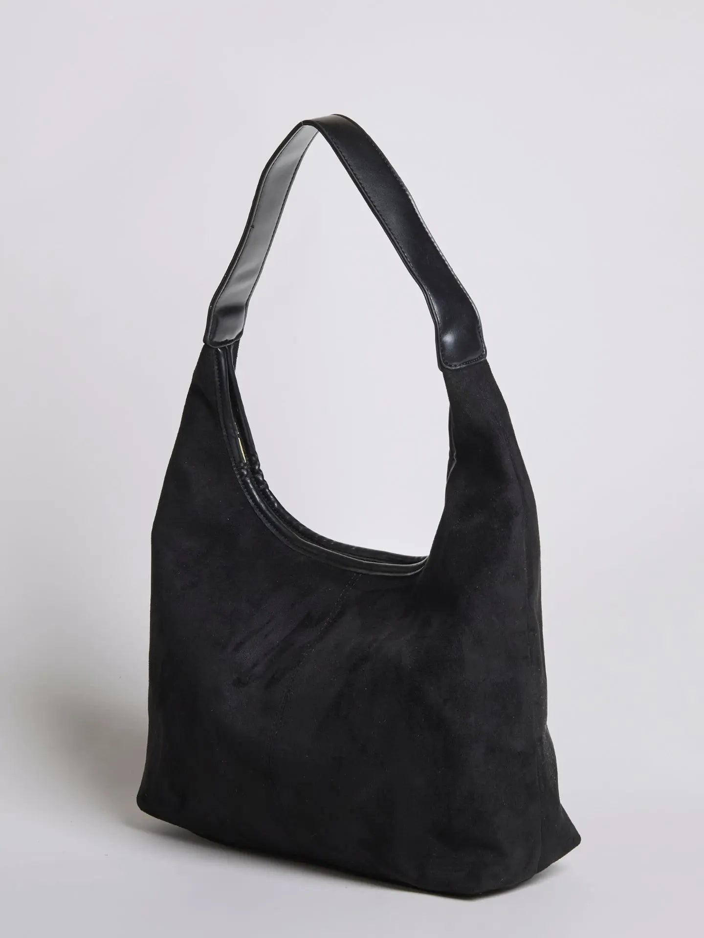 Evie | Minimal Vegan Suede Hobo Bag – Timeless & Chic - in Black | Arvea Bags
