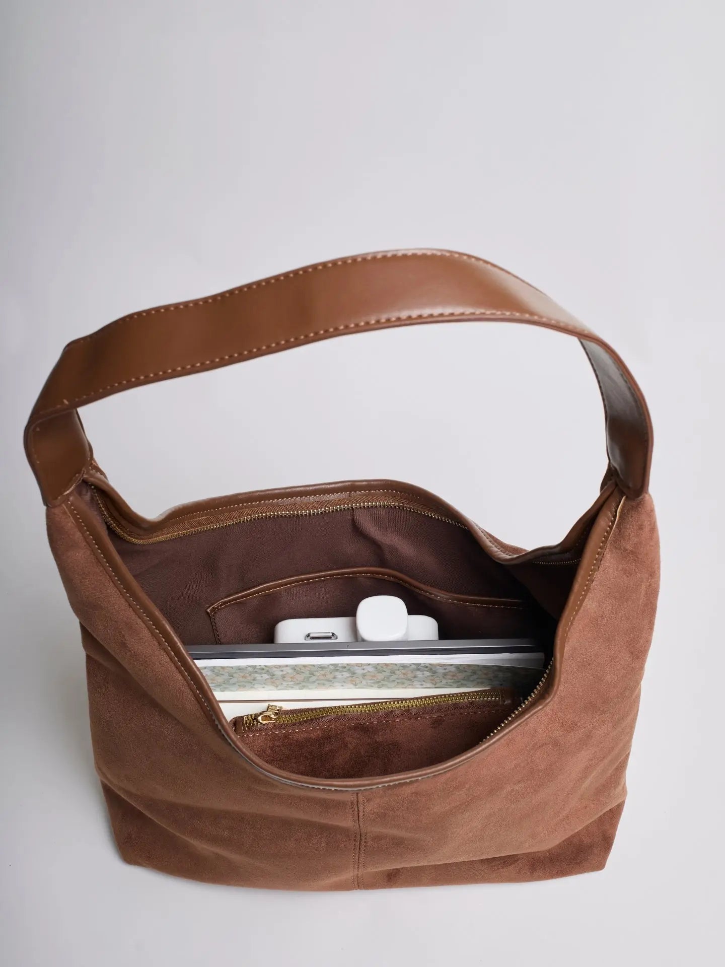 Evie | Minimal Vegan Suede Hobo Bag – Timeless & Chic - in Coffee | Arvea Bags