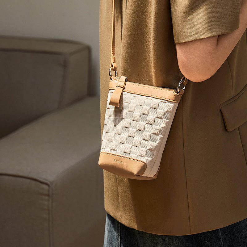 Evienne | Beige Woven Crossbody Bag – Casual Elegance & Everyday Versatility - in Beige | Arvea Bags