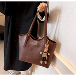 Fashion Shopper Handbag with Rabbit Charm – Elegant & Practical - in Black | Arvea Bags