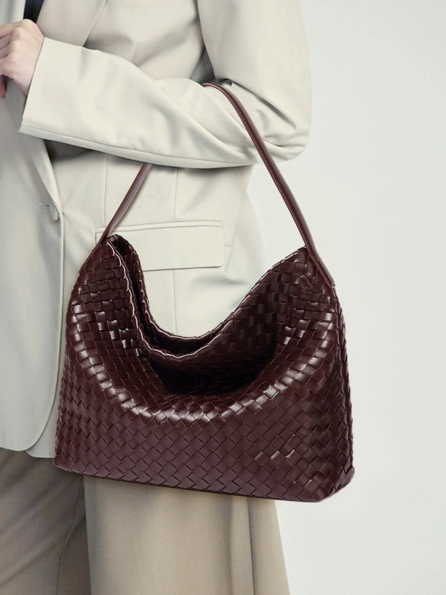 Handwoven Leather Shoulder Bag – Slouchy Burgundy Hobo | Elegant & Functional - in Wine Red | Arvea Bags