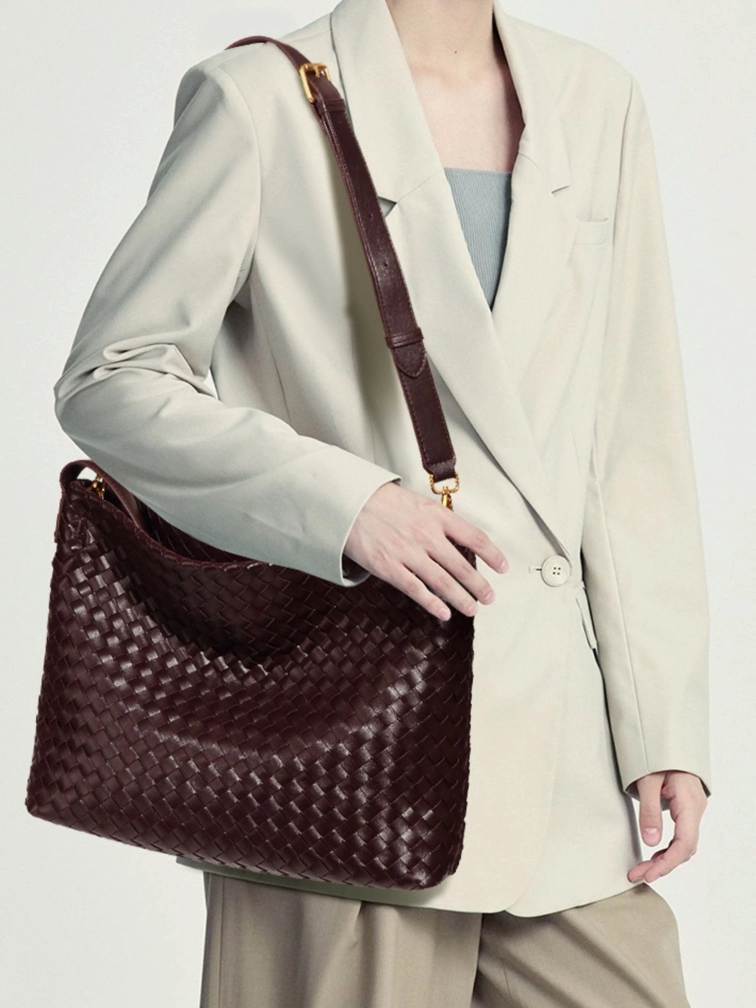 Handwoven Leather Shoulder Bag – Slouchy Burgundy Hobo | Elegant & Functional - in Wine Red | Arvea Bags