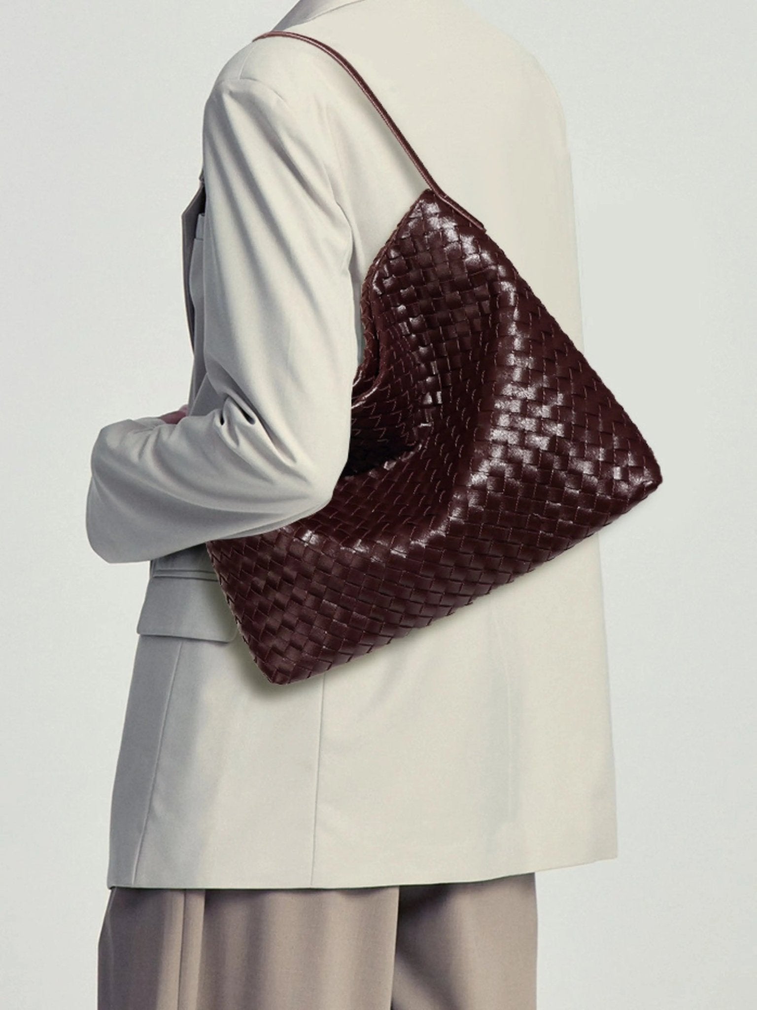 Handwoven Leather Shoulder Bag – Slouchy Burgundy Hobo | Elegant & Functional - in Wine Red | Arvea Bags