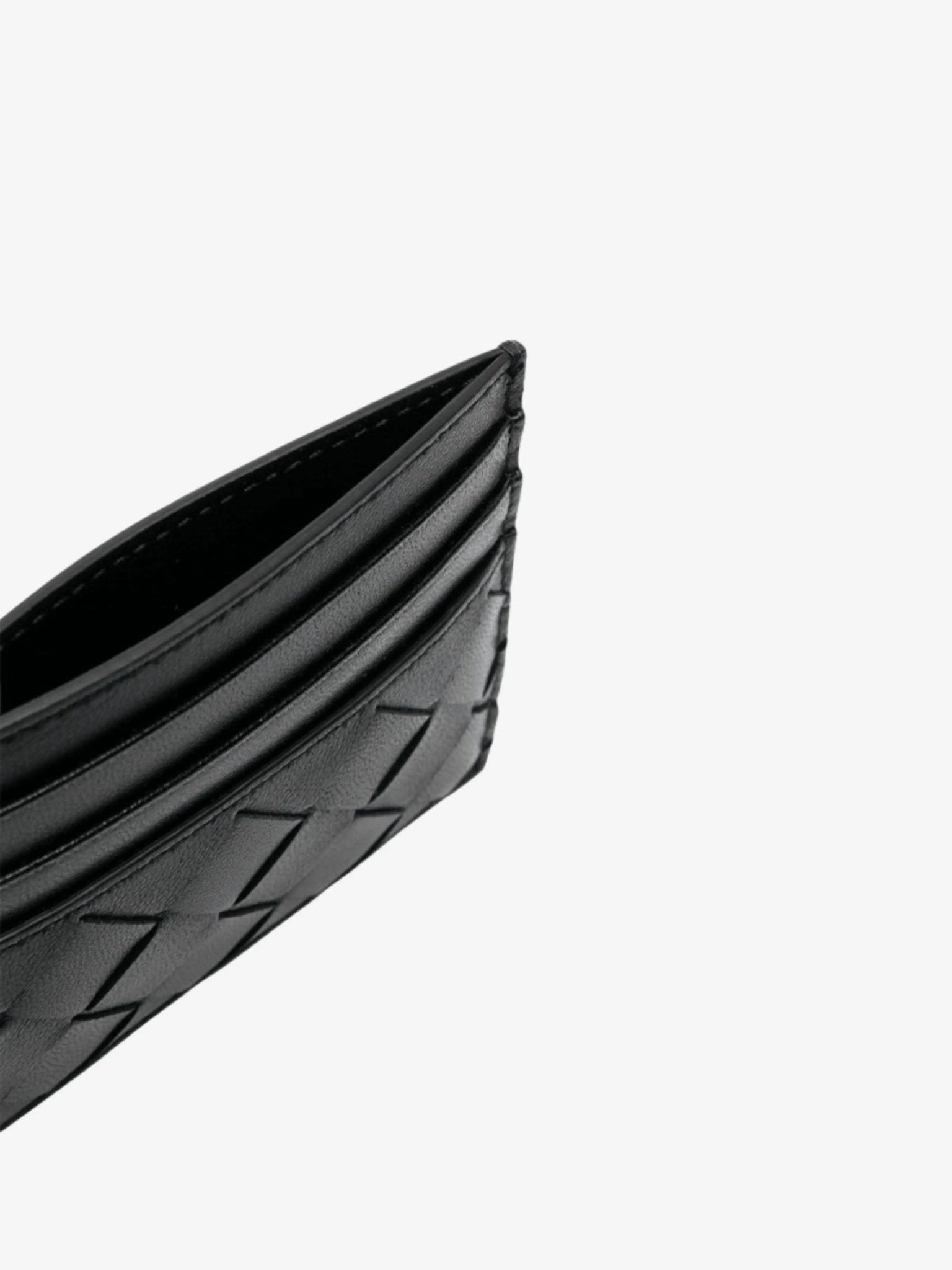Isabella | Burgundy Woven Leather Cardholder – Sleek & Stylish - in Black | Arvea Bags
