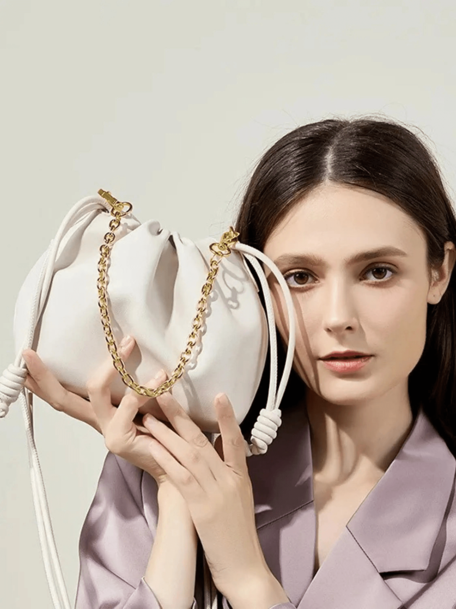 Isla | Beige Leather Drawstring Bag – Chic & Elegant - in Beige | Arvea Bags