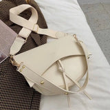Isla | Contemporary Black Leather Crossbody – Sleek & Stylish - in Green | Arvea Bags
