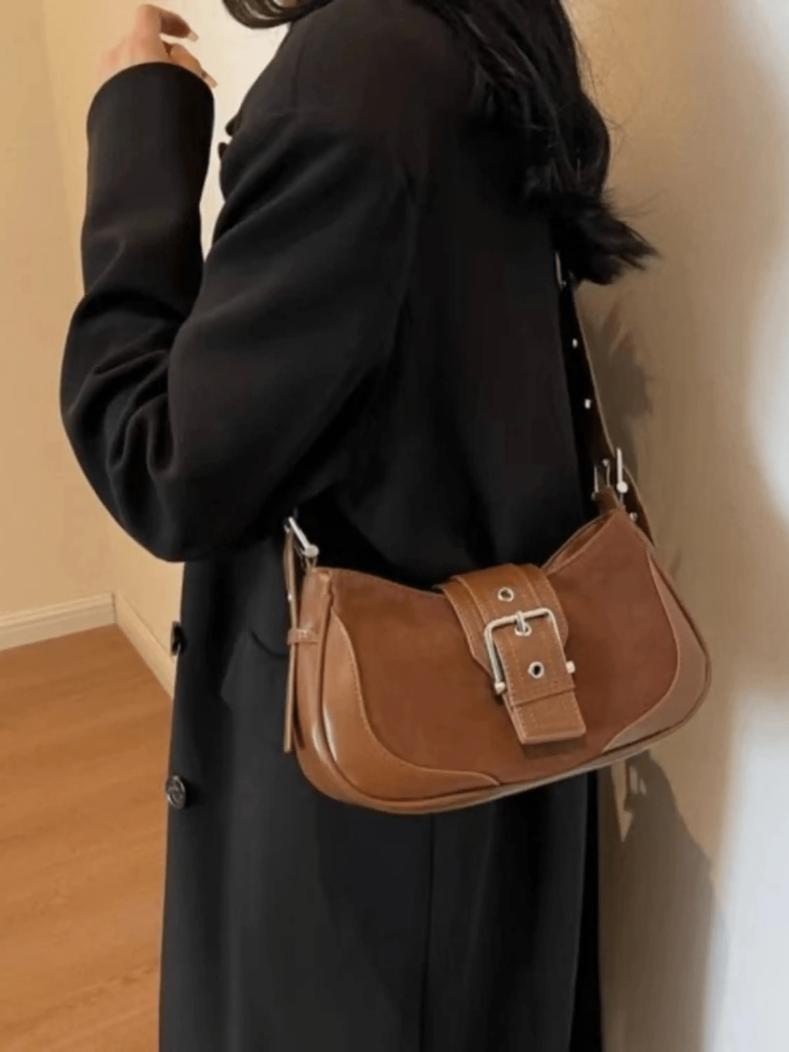 Juliette | Luxe Brown Suede Shoulder Bag – Vintage & Sophisticated - in Brown | Arvea Bags