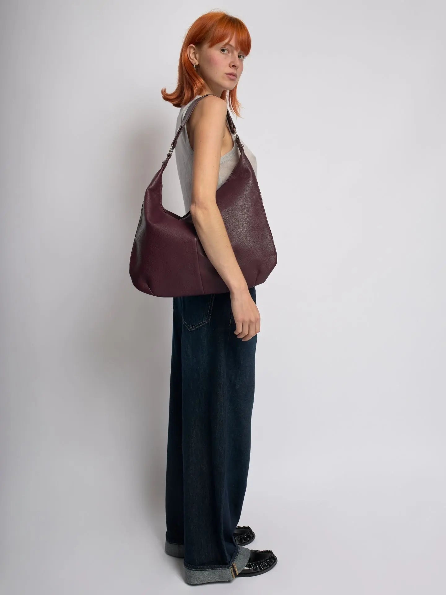 Kaia | Luxe Black Leather Hobo Bag – Timeless Elegance & Everyday Comfort - in Wine Red | Arvea Bags