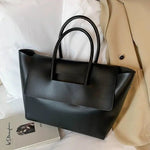 Katherine | Black Elegant Retro Tote – Timeless & Chic - in Black | Arvea Bags