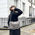 Large Tote Bag with Gold Chain Handle – Stylish Shoulder Handbag - in Black | Arvea Bags