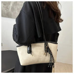 Large Vegan Leather Shoulder Bag – Stylish Everyday Handbag with Spacious Design - in White | Arvea Bags