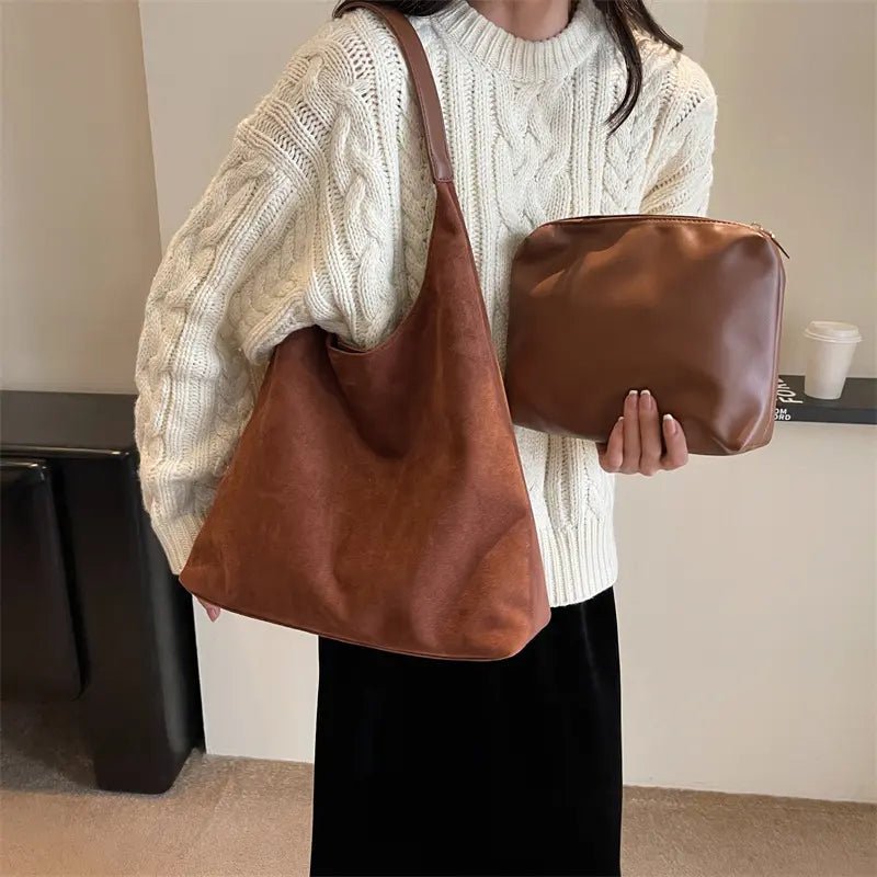 Lena | Minimalist Suede Hobo Bag – Effortless Elegance & Functionality - in Black | Arvea Bags