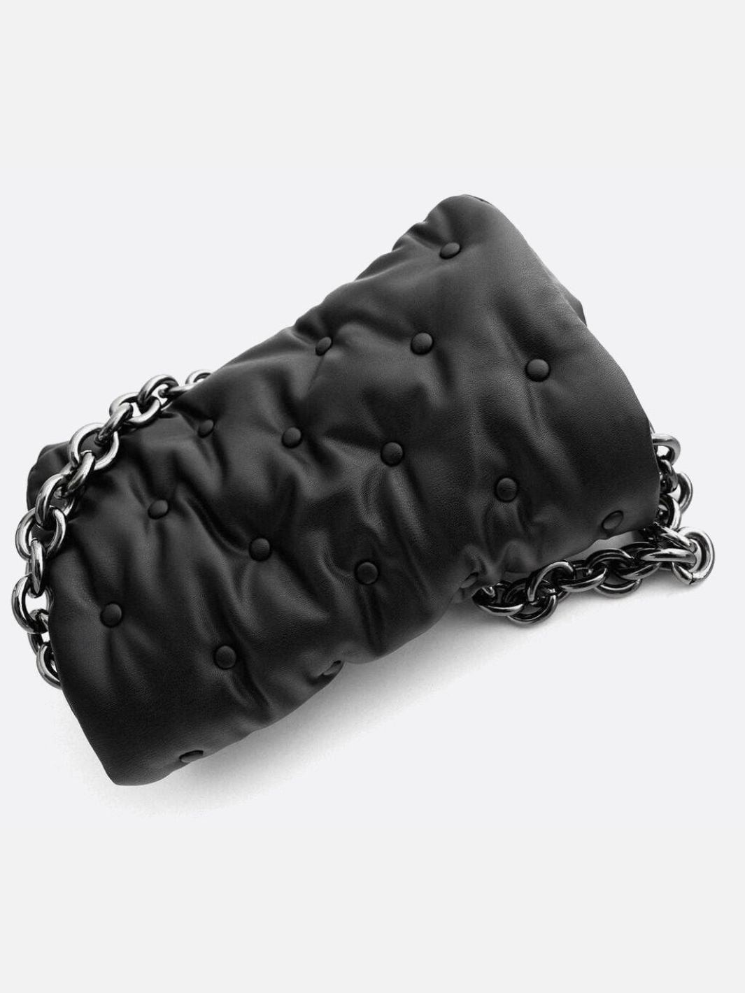 Lie Chic Black Quilted Bag with Chain Strap - in Black | Arvea Bags