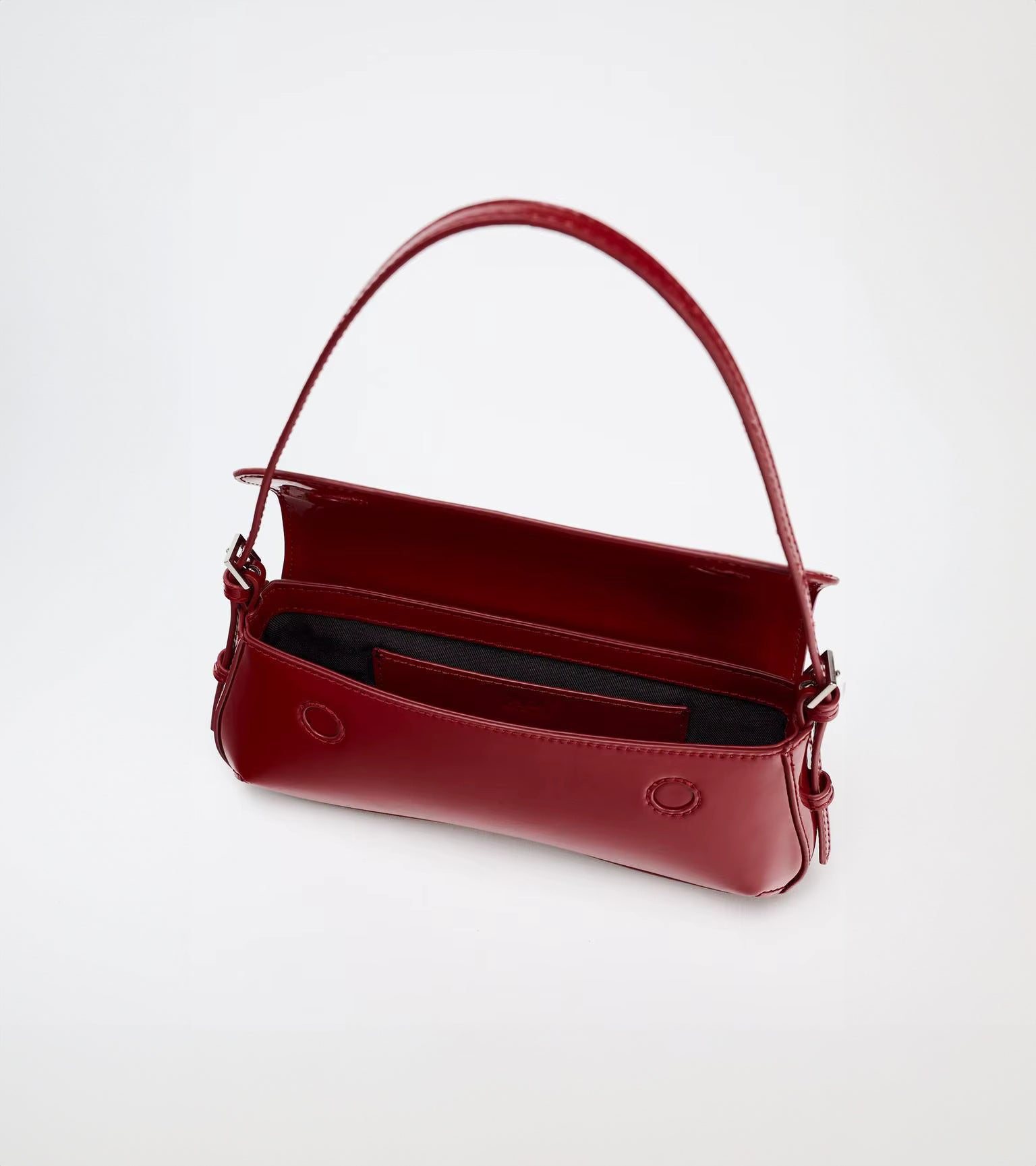 Lina | Glossy Vegan Leather Shoulder Bag – Sleek Flap & Retro Baguette Shape - in Red | Arvea Bags