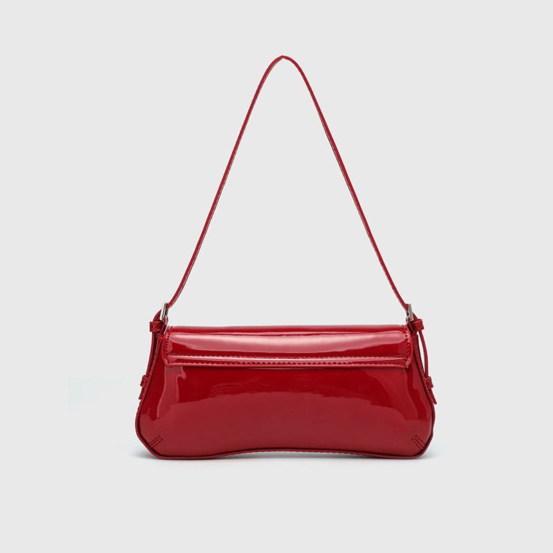 Lina | Glossy Vegan Leather Shoulder Bag – Sleek Flap & Retro Baguette Shape - in Red | Arvea Bags