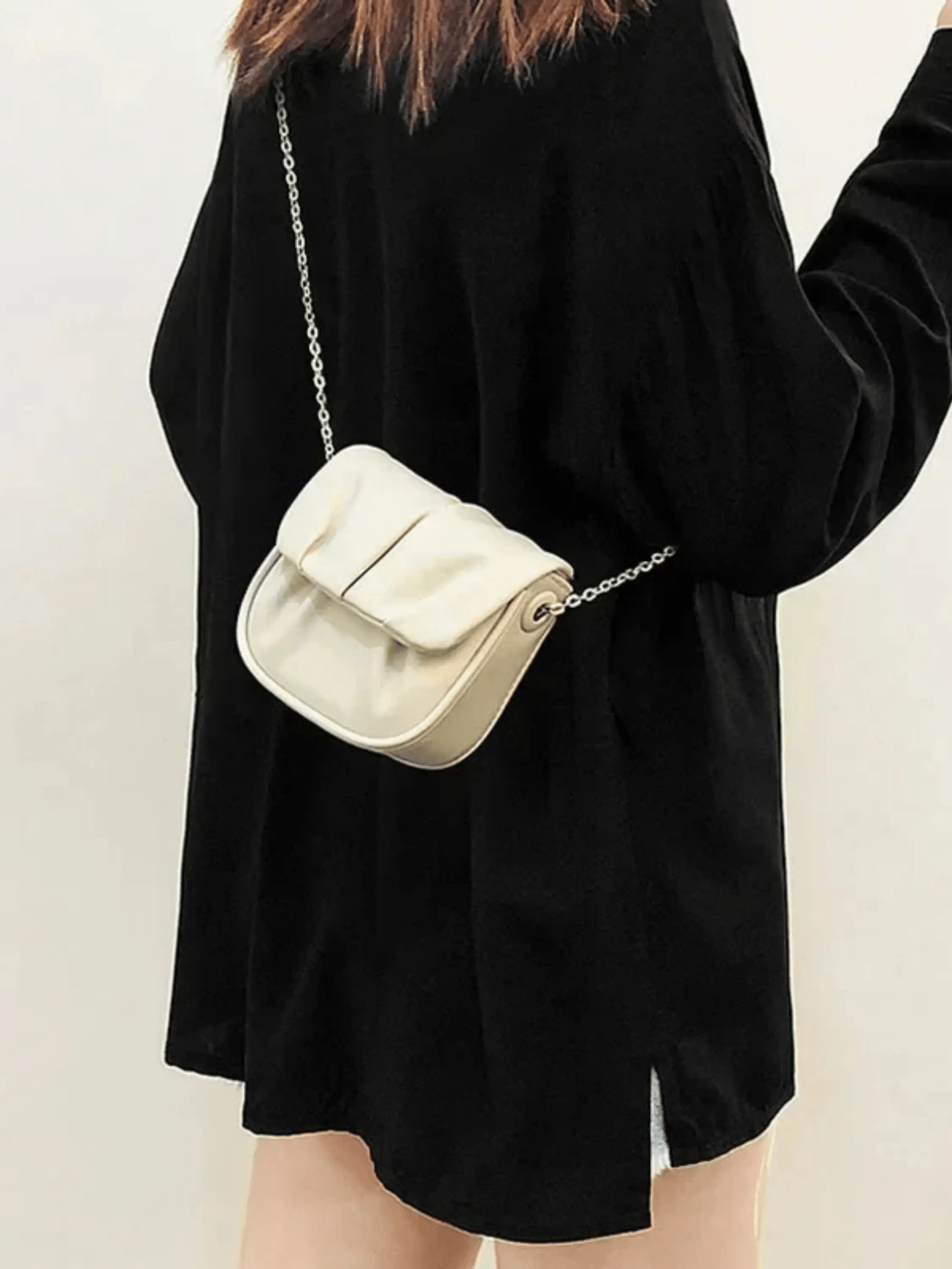 Lioren | Black Soft Pleated Chain Bag – Effortlessly Chic - in Black | Arvea Bags