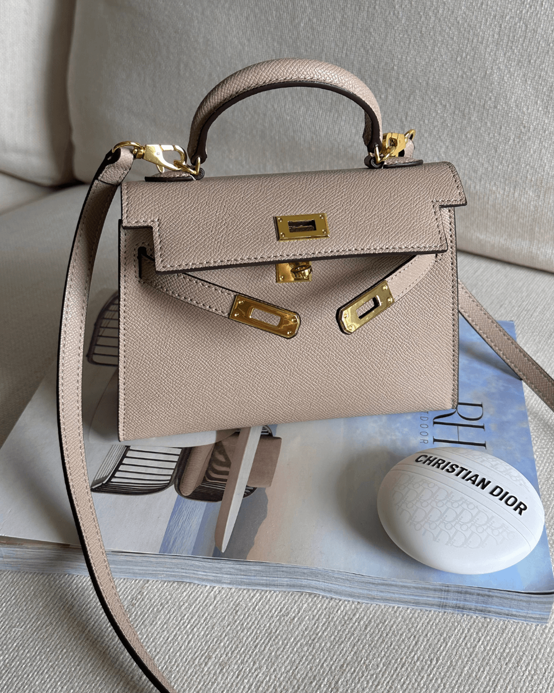 Lovellas Petite Top - Handle Leather Bag – Elegant Structured Satchel - in Sand | Arvea Bags