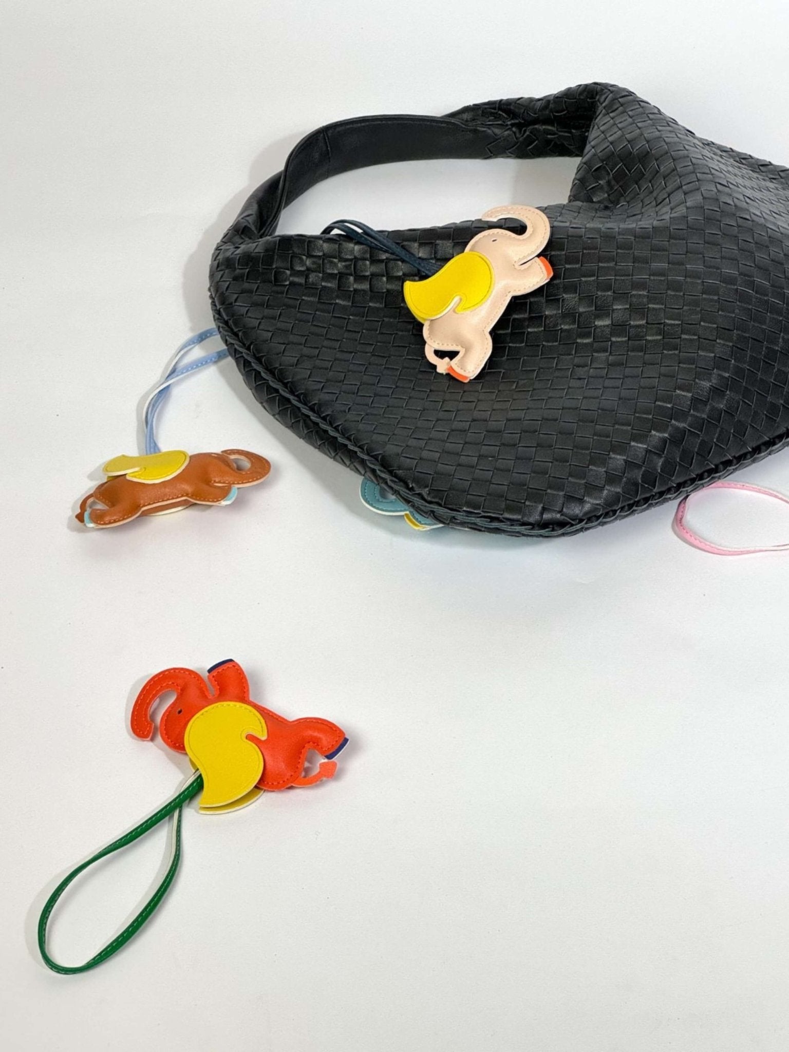 Luthien | Flying Elephant Leather Bag Charm – Whimsical Elegance & Playful Luxury - in Gray | Arvea Bags