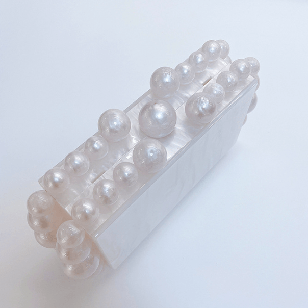 Luxury Pearl Acrylic Clutch – Elegant Evening Bag with Gold Chain - in White | Arvea Bags