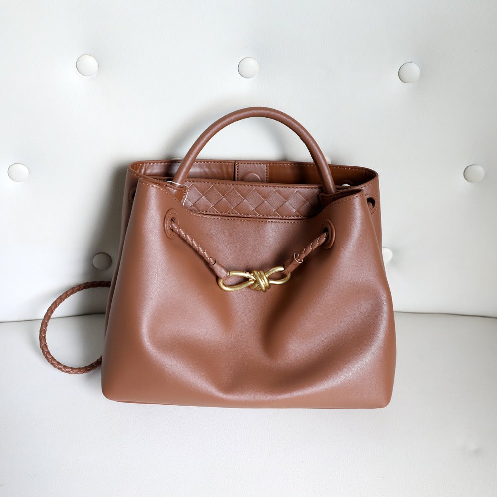 Melisande | Elegant Brown Leather Drawstring Bag – Chic & Timeless Design - in Grey | Arvea Bags