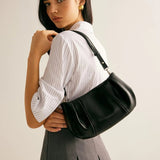 Mia | Classic Pleated Shoulder Bag – Timeless Elegance & Functionality - in Black | Arvea Bags